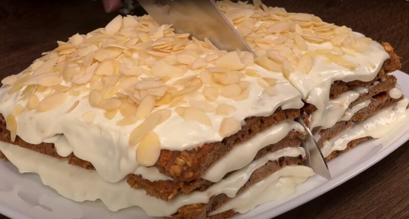 Морковь и овсянка. Мой любимый пирог без сахара и муки: рецепт за 15 минут
