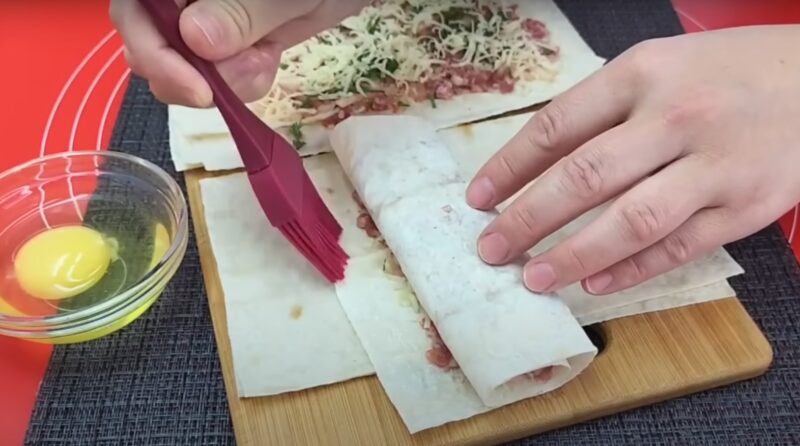 Беру обычный фарш и лаваш. Ленивые мясные пирожки на каждый день: вкусный обед или ужин
