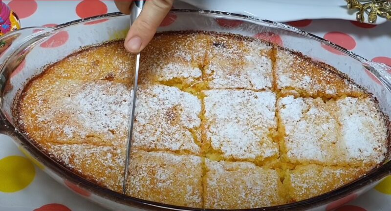 Просто добавляю тыкву в манку. Самый удачный рецепт тыквенного пирога: никто не верит, что можно приготовить так просто