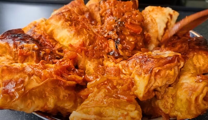 Если есть лаваш, то всегда готовлю только так. Вкусный обед или ужин: сочное блюдо из лаваша с мясом