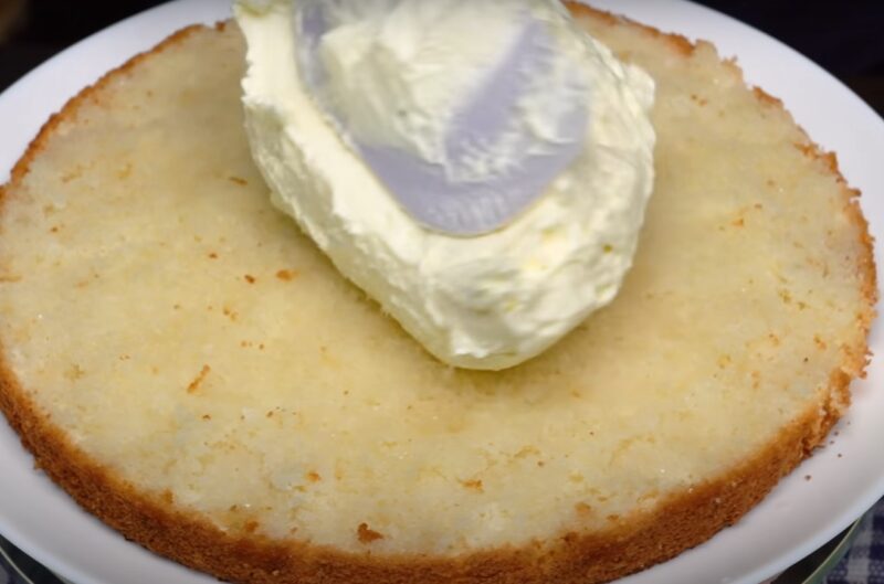 Его любят во всём мире. Нежный и вкусный торт «Подарочный»: простой рецепт