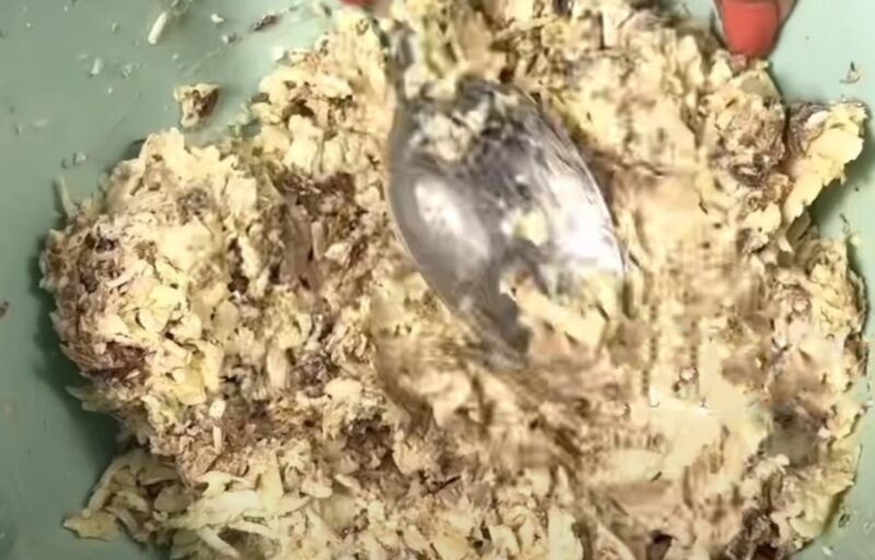 Из консервы салаты не готовлю. Эта яркая закуска пользуется особым спросом на праздничном столе