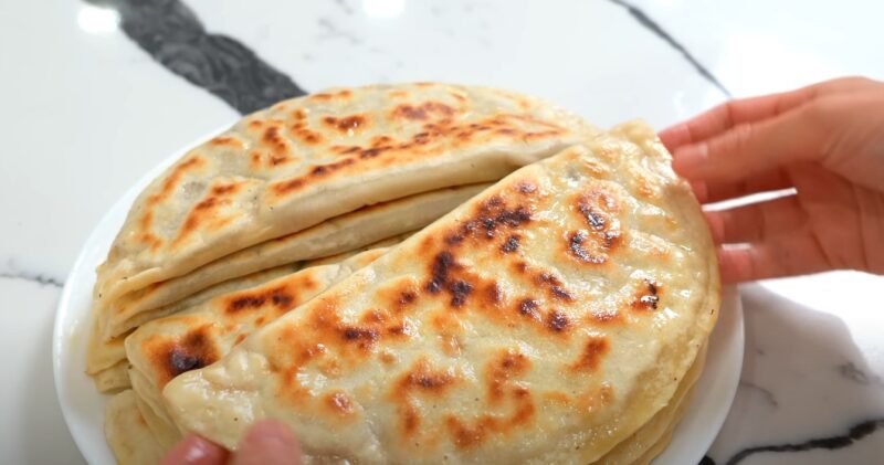 Вкуснее, чем обычные чебуреки. Янтыки с фаршем: мягкие и сочные