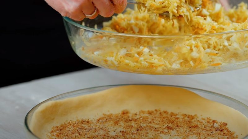 Вкусный пирог с капустой в духовке! Быстрый рецепт несладкой выпечки