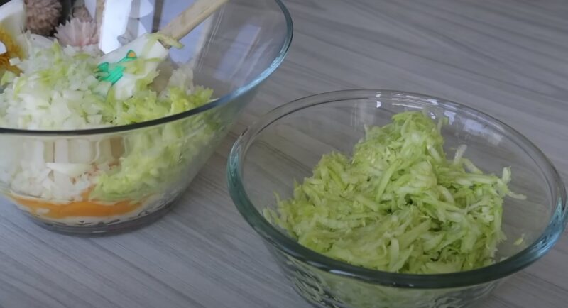 Только рис и кабачок. Готовлю этот рецепт за 25 минут: котлеты на вкус не хуже мясных
