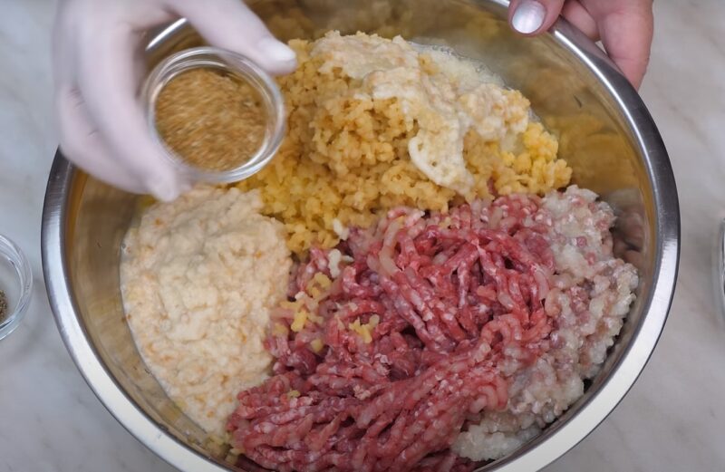 Готовлю 25 штук за один раз. Домашние мясные котлеты - вкусные, аппетитные и сочные
