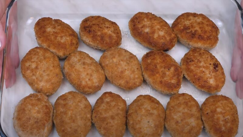 Готовлю 25 штук за один раз. Домашние мясные котлеты - вкусные, аппетитные и сочные