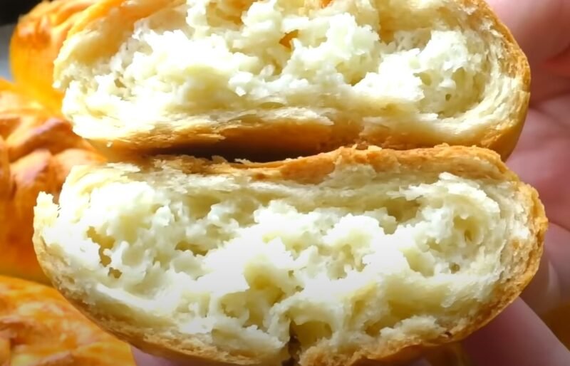 Замесила и сразу леплю. Быстрое универсальное тесто для пирожков в духовке