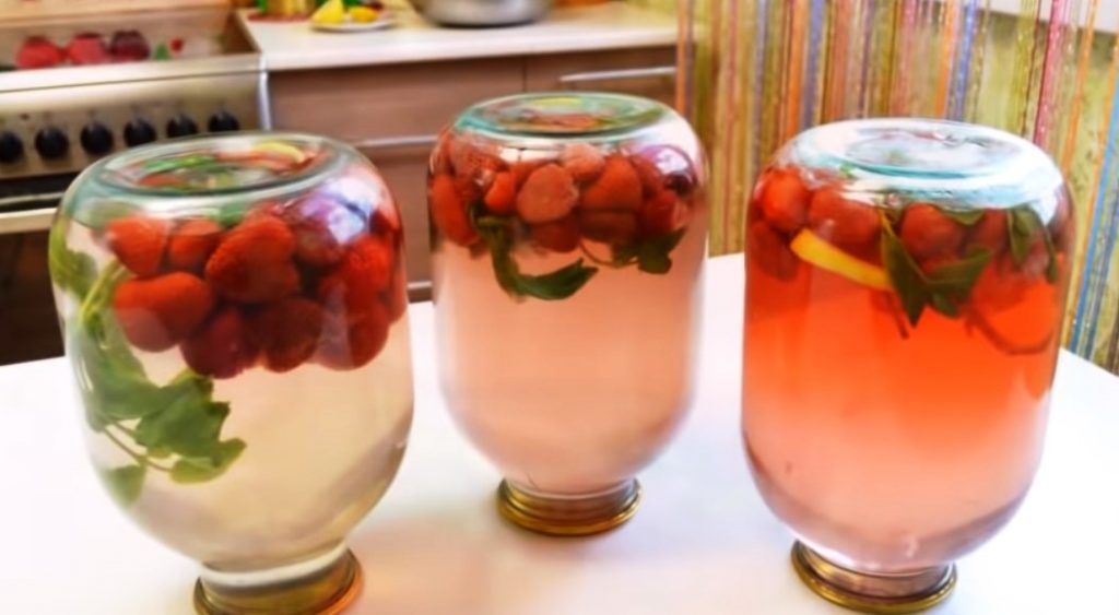 Хоть 100 банок закрой, всегда мало! Хит сезона клубничный мохито