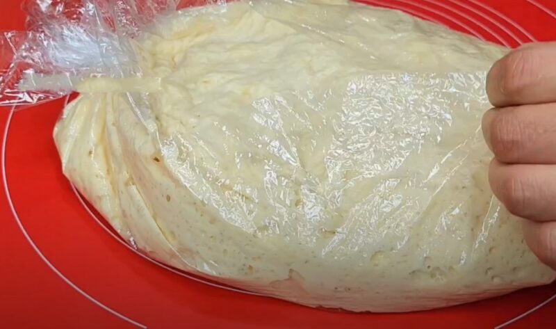 Профессиональный повар научил так готовить беляши. Теста замешиваю, а руками не касаюсь