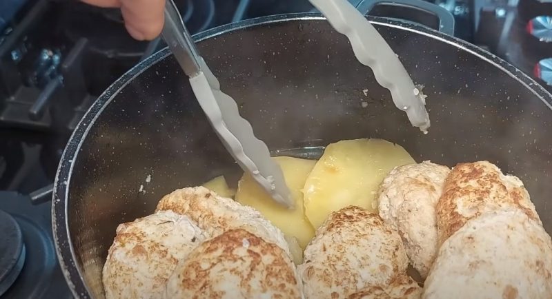 Рецепт вкусных котлет без яиц и хлеба! Такие нежные и сочные, что можно есть без гарнира