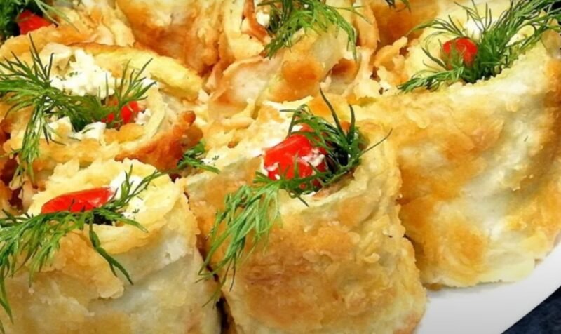 Лучшая закуска лета: кабачковые рулетики с неожиданной начинкой. Рецепт без лишних хлопот