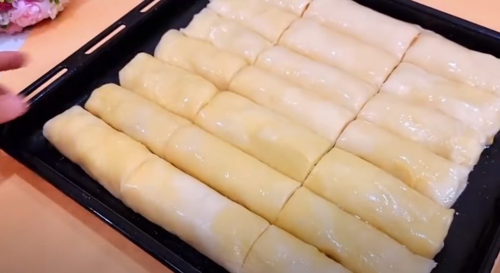 Век живи, век учись. Праздничное блюдо, гениально и просто: закусочные рулетики с разной начинкой