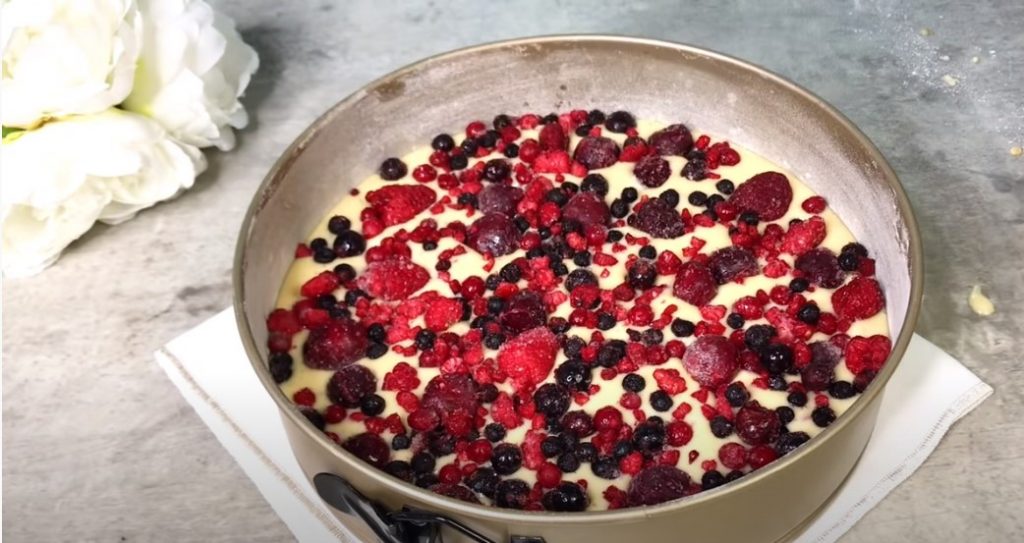 Если нет времени – помешивайте 1 минуту и готово. Вкусный торт на выходные