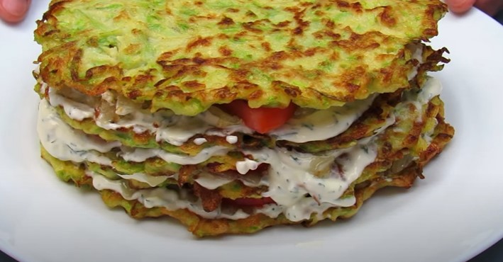 Вкусная закуска из кабачков. Простой рецепт, как приготовить торт из кабачков