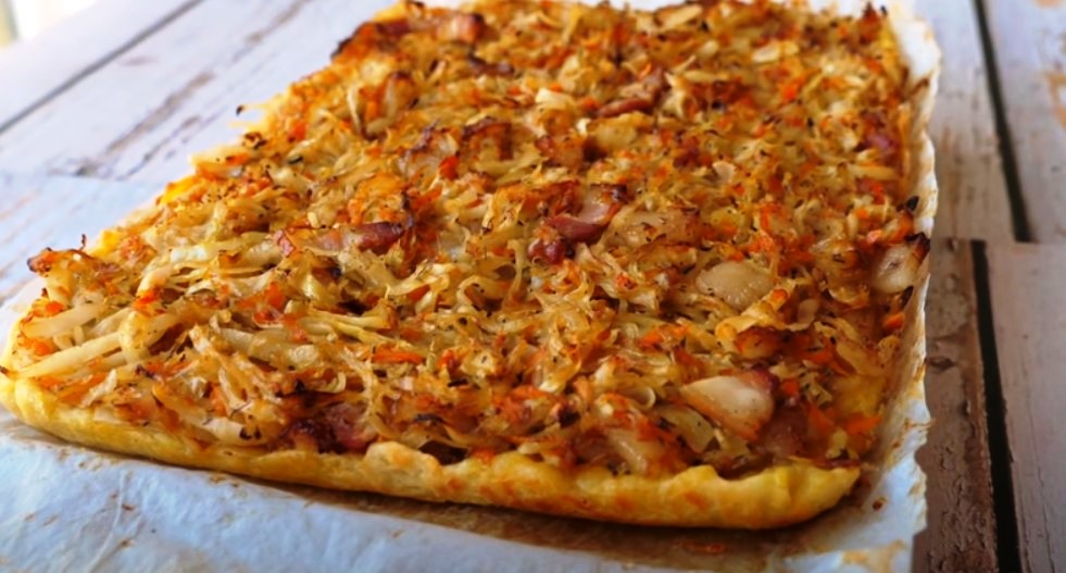 Пирог с капустой из вчерашнего пюре! Вкуснятина из духовки