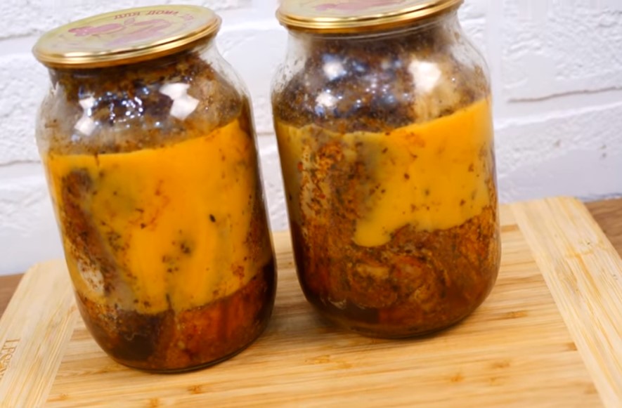 Я просто сложила все в банку. Такая заготовка должна быть в каждом доме